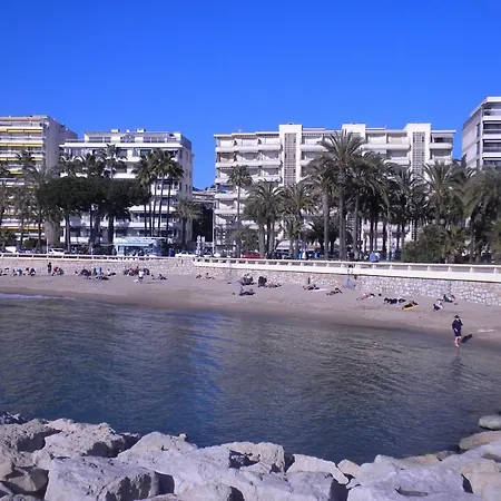 O Beatrice Croisette