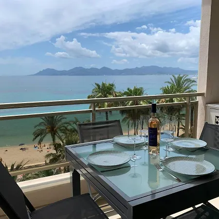 O Beatrice Croisette Daire