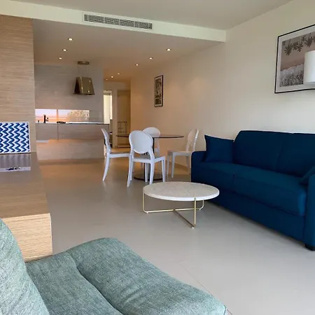 Daire O Beatrice Croisette